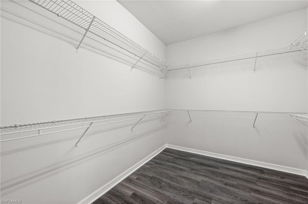2344 Sheen LN 308 photo 29