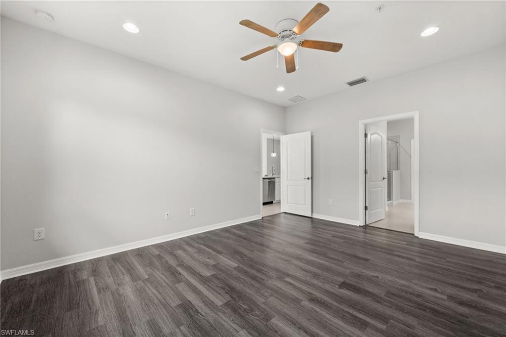 2344 Sheen LN 308 photo 25