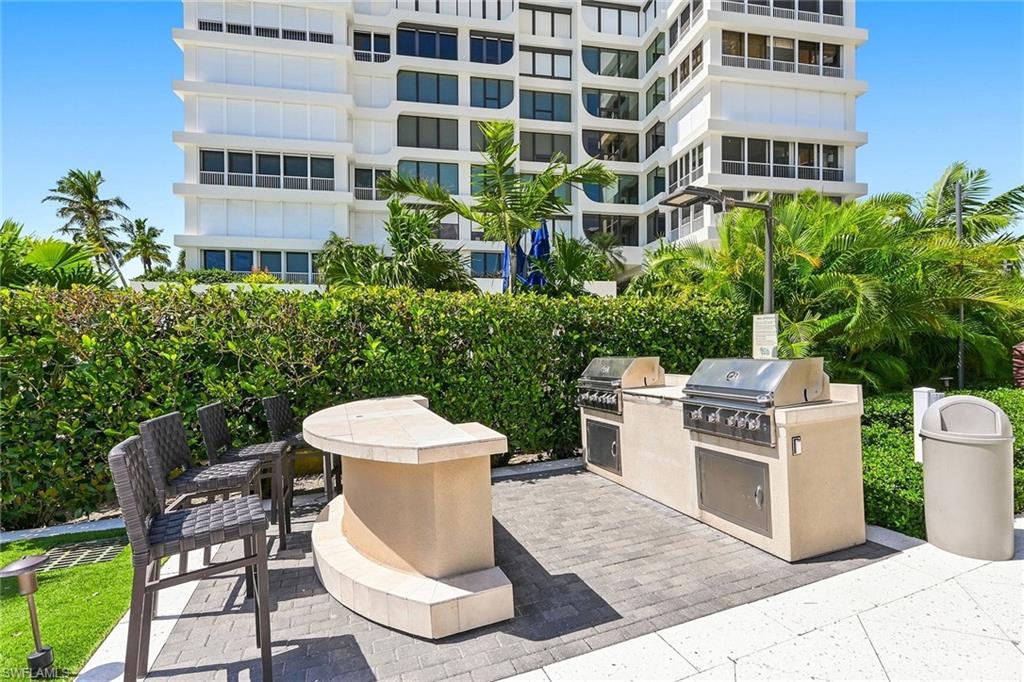 Grill Area at Pool Deck