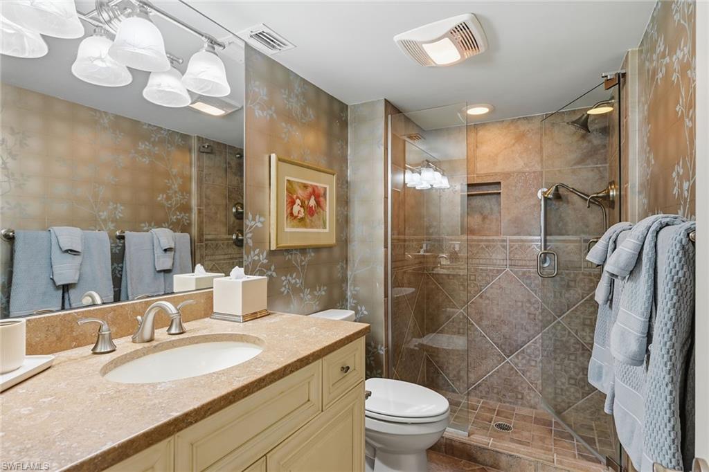 Guest Ensuite Bath