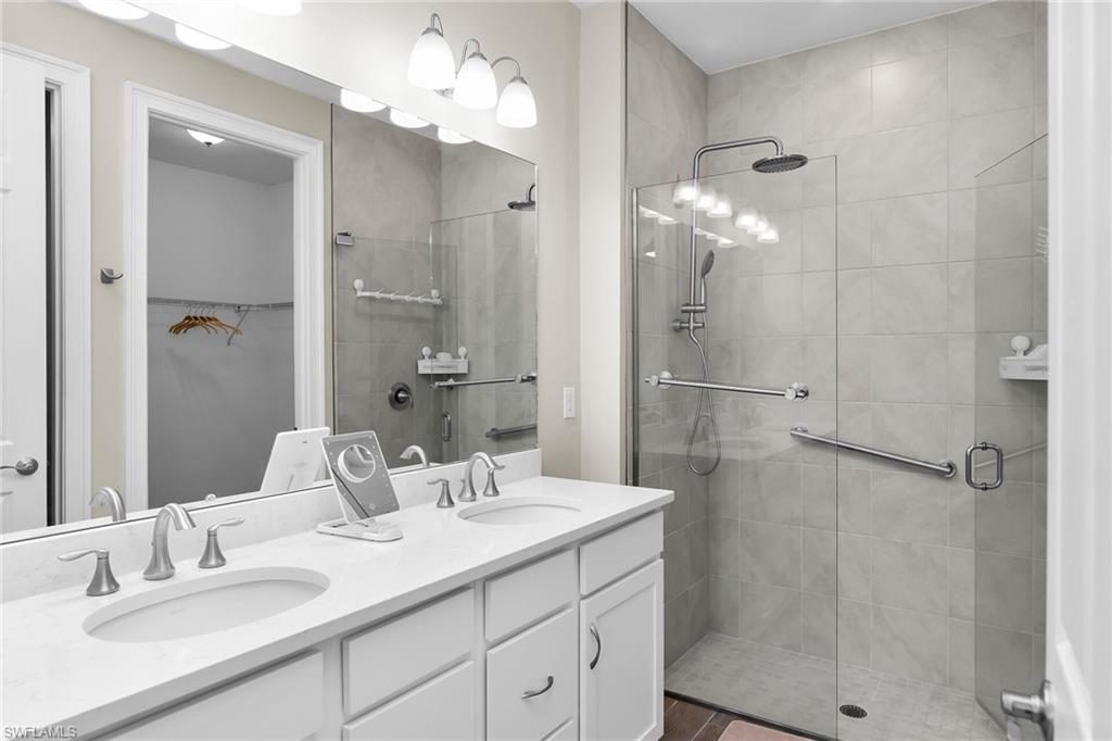 Spa Like Shower, Double Sinks
