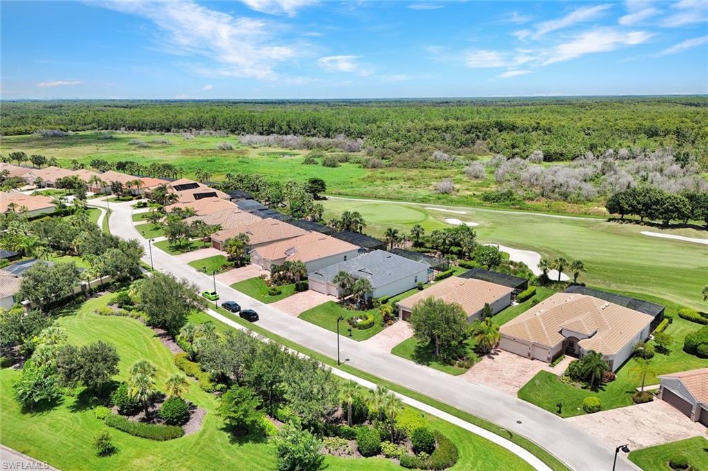 9263 Fieldstone LN photo 32