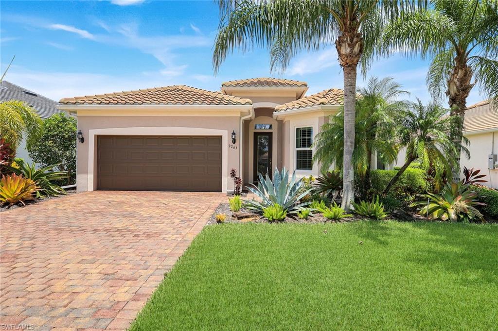 9263 Fieldstone LN