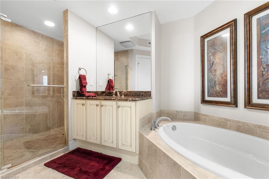 4761 West Bay BLVD 602 photo 14