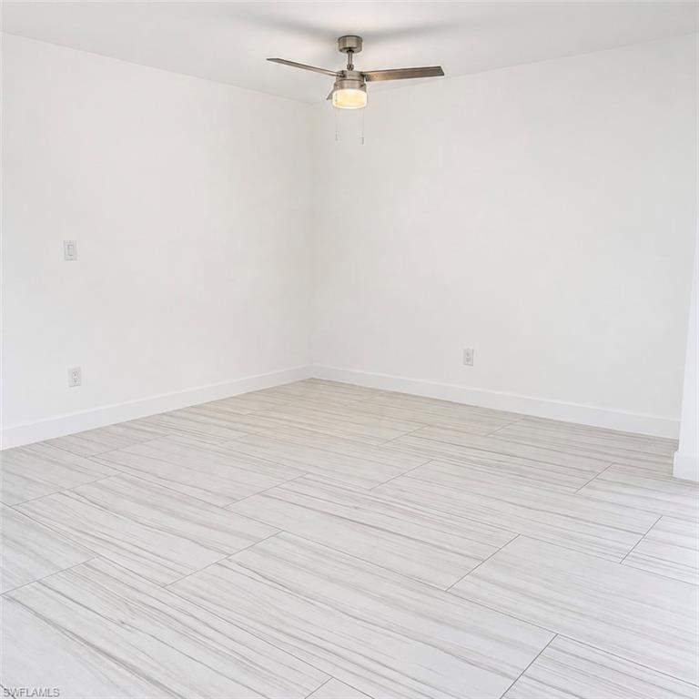 225 Georgetown BLVD 25