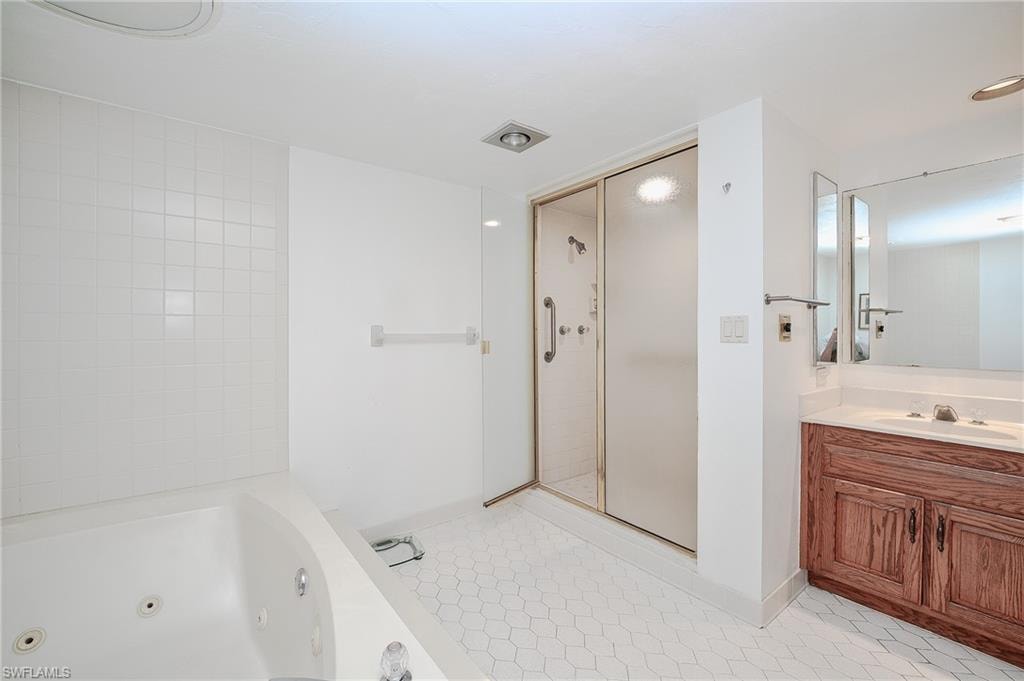 5601 Turtle Bay DR 1203 photo 16