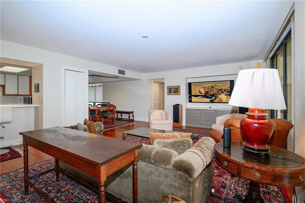 5601 Turtle Bay DR 1203