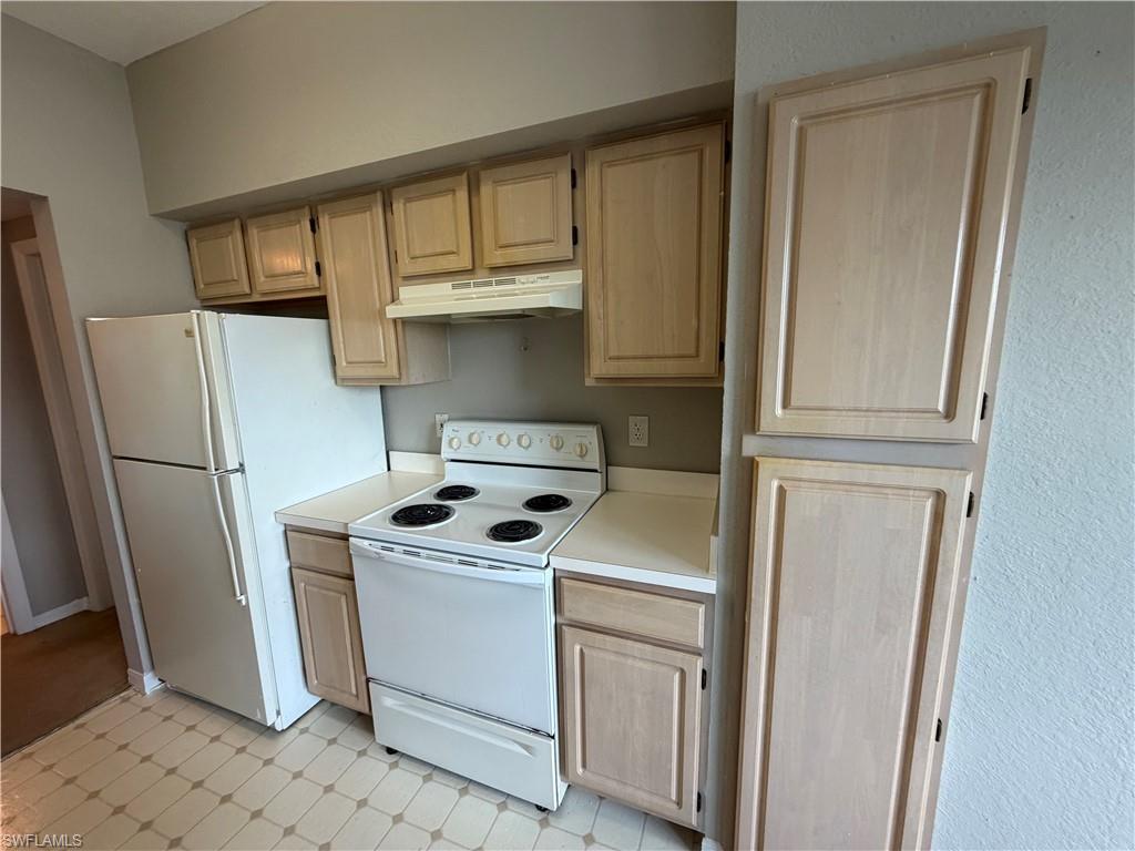 23500 Walden Center DR 309 photo 7