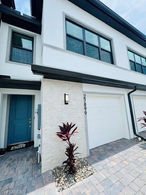 27899 RADIANT CT