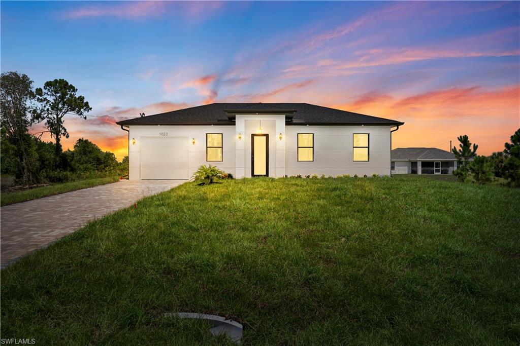 1023 Graystone AVE