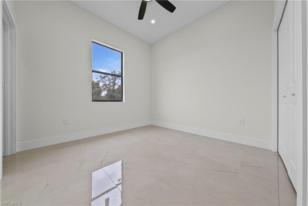 1023 Graystone AVE photo 9