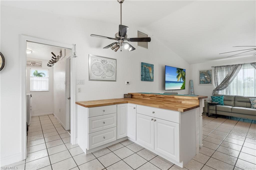25449 Doredo DR photo 6