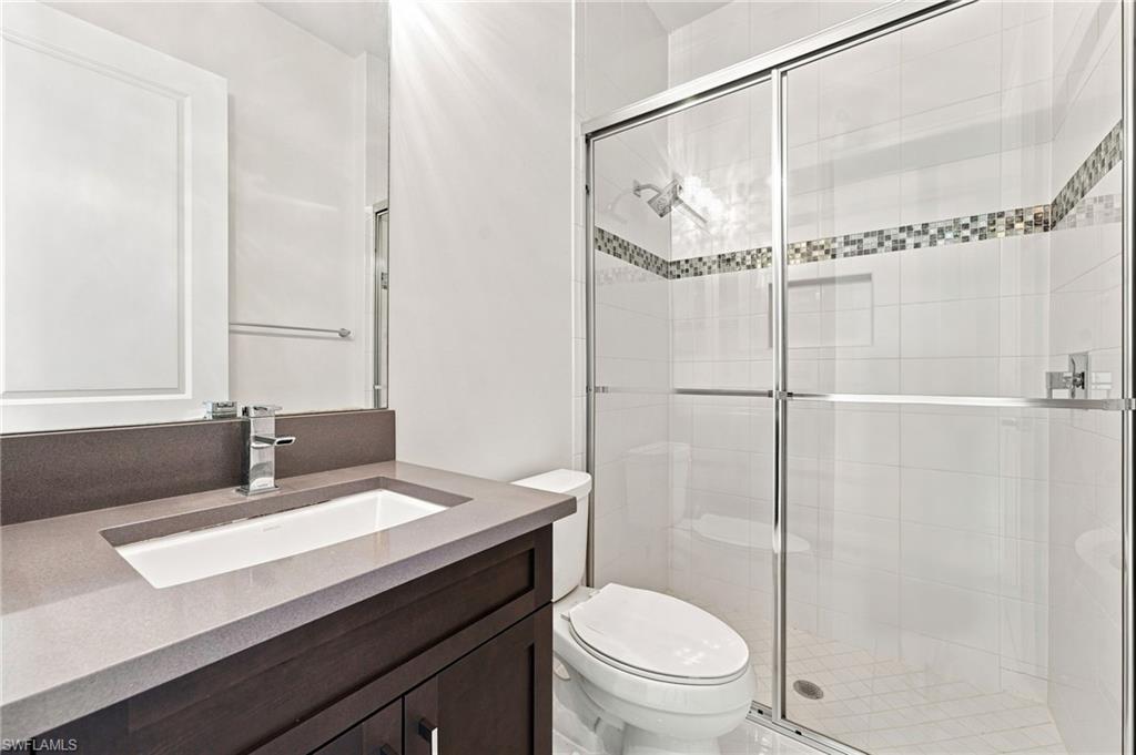 2nd bathroom