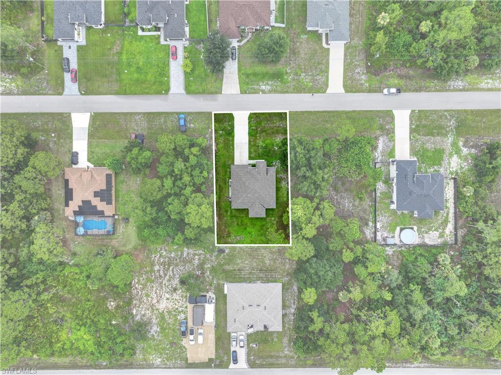 738 Sunrirse BLVD photo 6