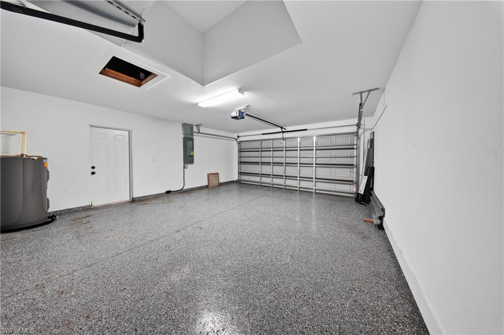 738 Sunrirse BLVD photo 24