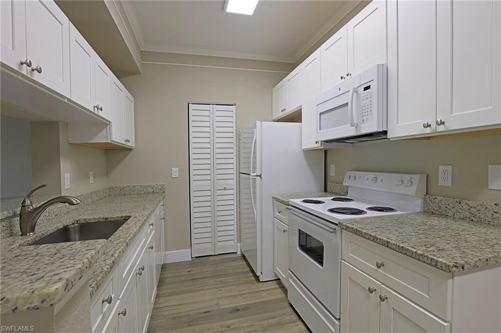 11540 Villa Grand 1207