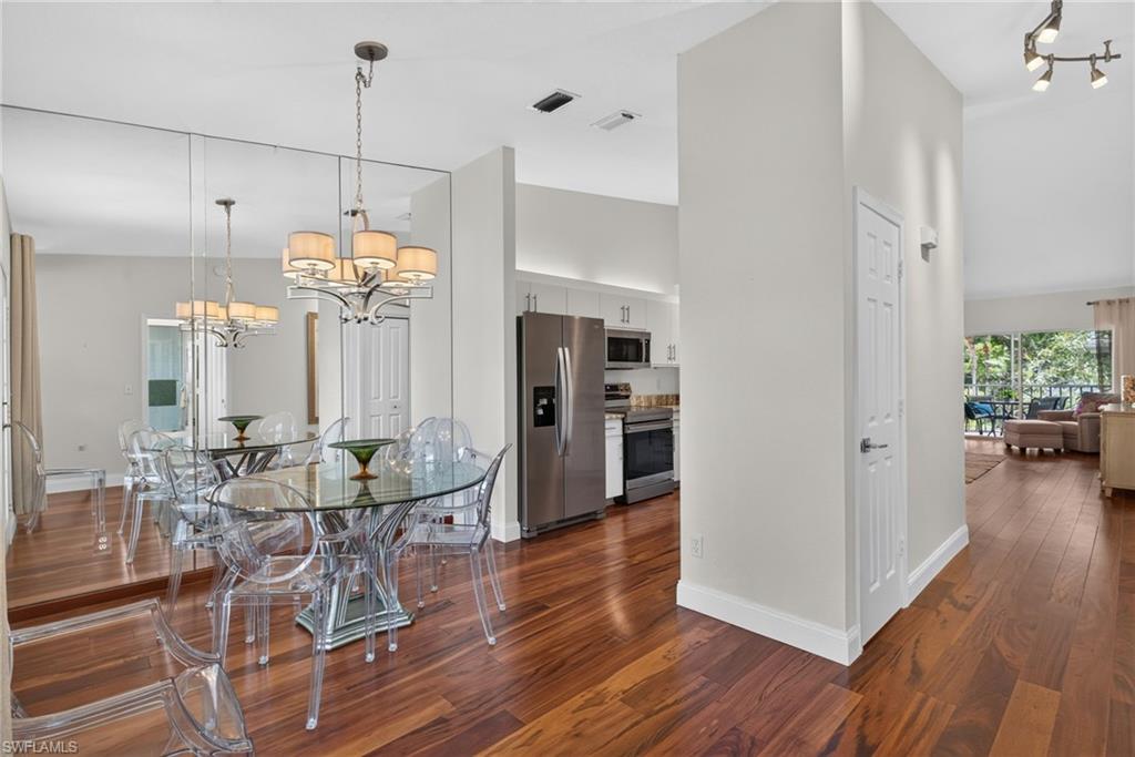 7108 Barrington CIR 202 photo 16