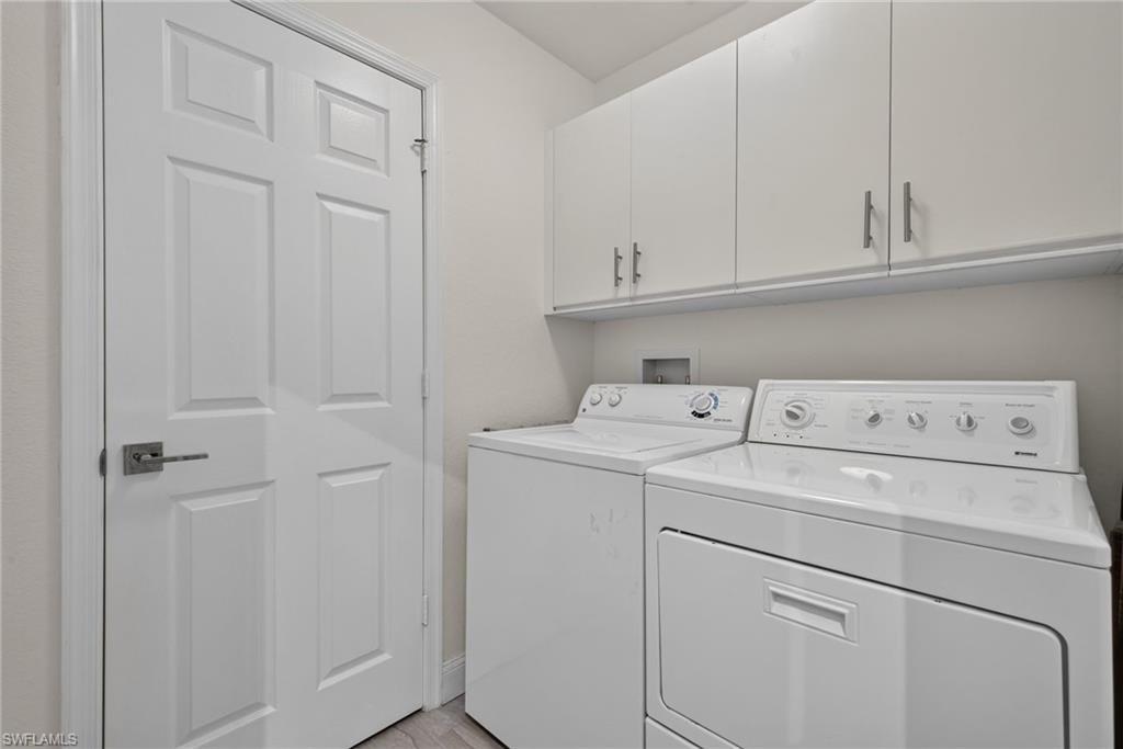 7108 Barrington CIR 202 photo 26