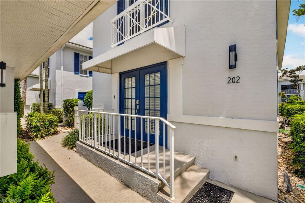 7108 Barrington CIR 202