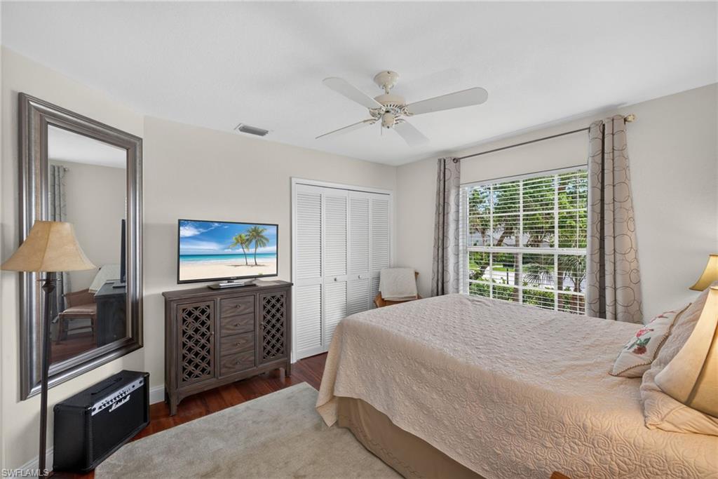 7108 Barrington CIR 202 photo 21