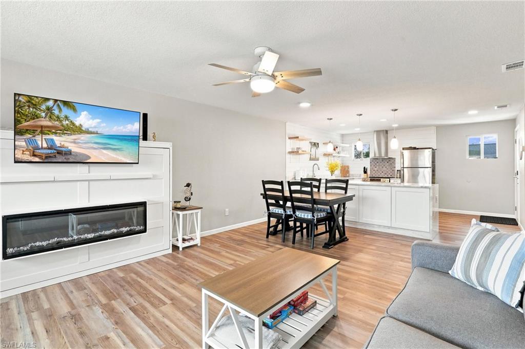 22375 Edgewater DR 204