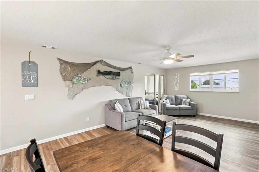 22375 Edgewater DR 204 photo 10