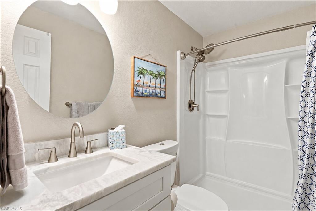 22375 Edgewater DR 204 photo 14