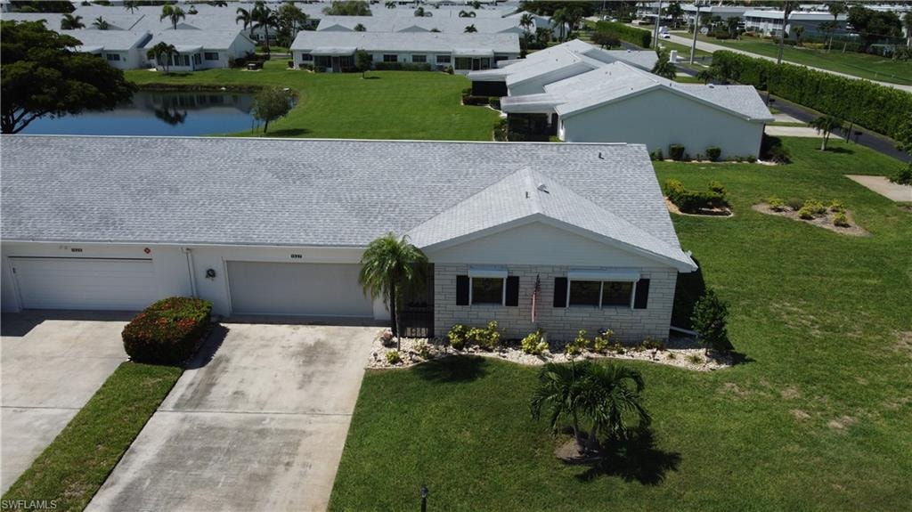 1527 Edgewater CIR photo 12