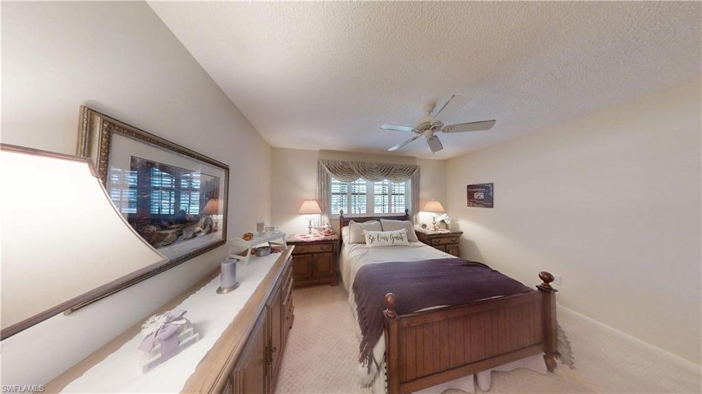 1527 Edgewater CIR photo 24