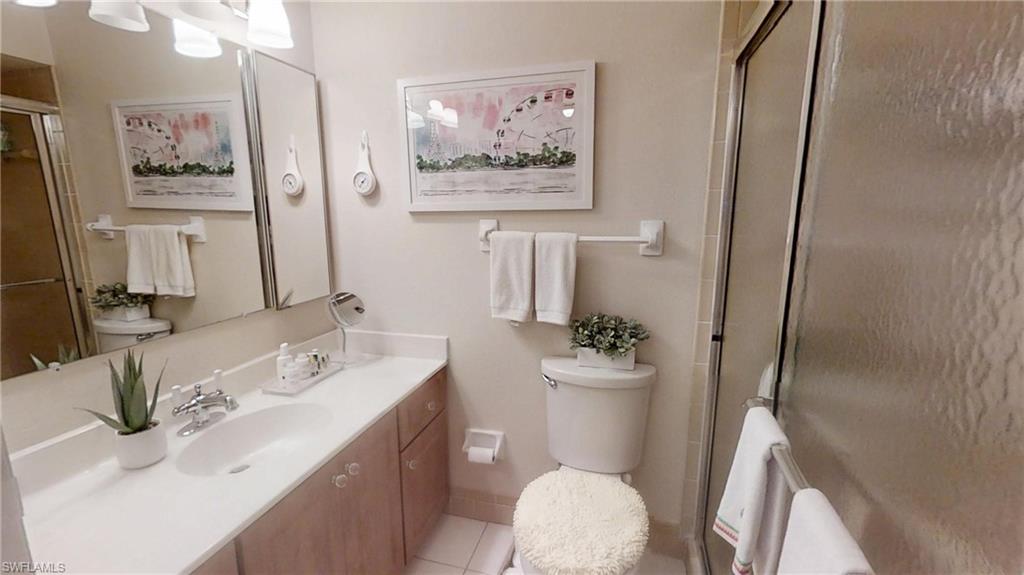 1527 Edgewater CIR photo 34