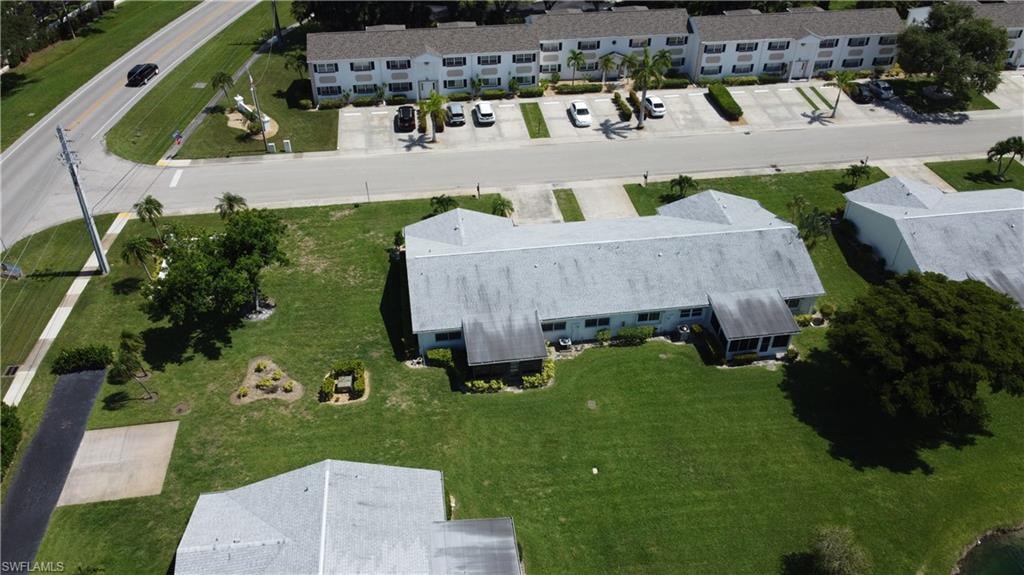 1527 Edgewater CIR photo 10