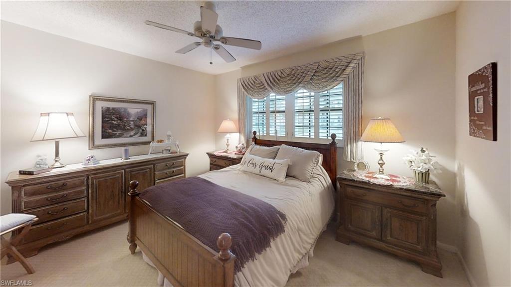 1527 Edgewater CIR photo 41
