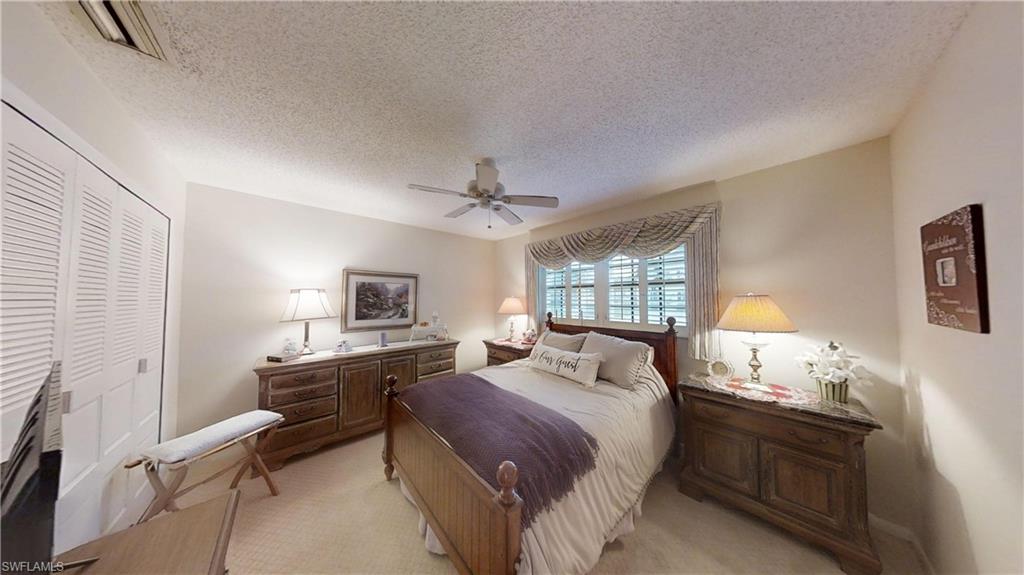 1527 Edgewater CIR