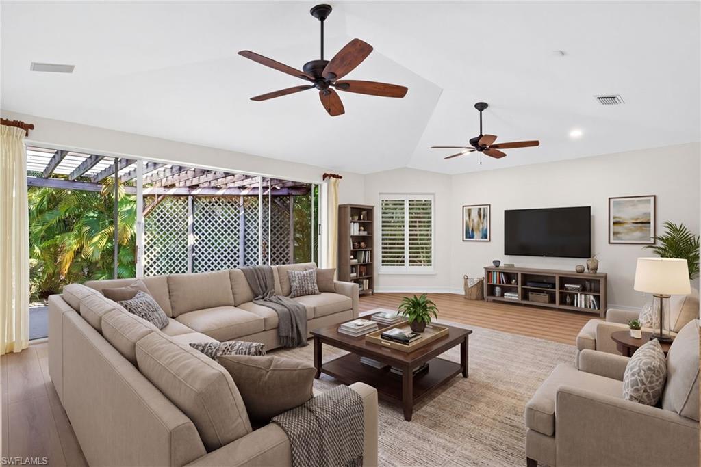 2229 Goshawk CT photo 8