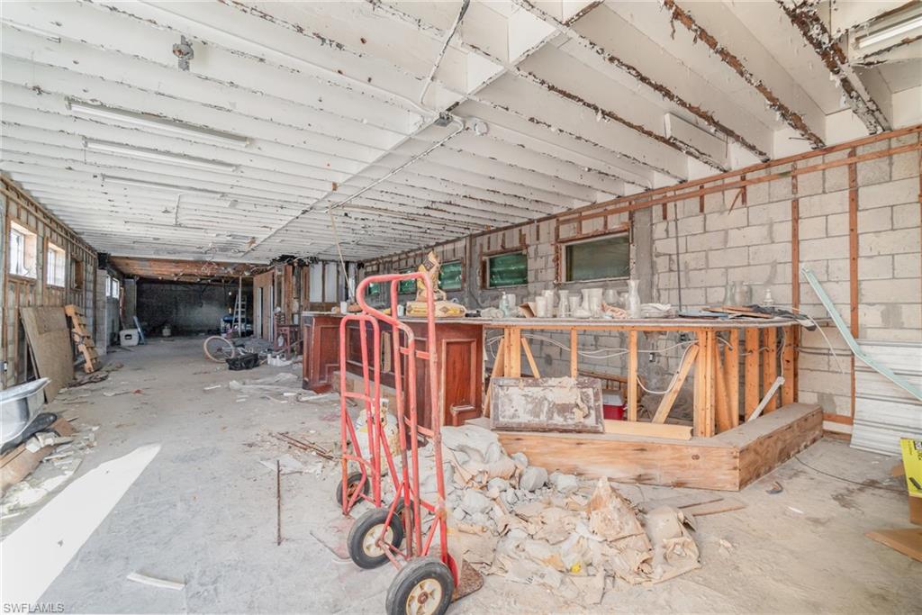 185 Old San Carlos BLVD photo 8