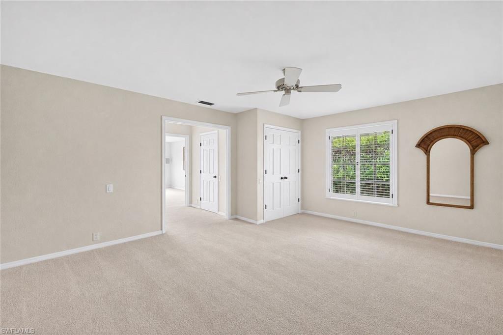 700 HOLLYBRIAR LN photo 23
