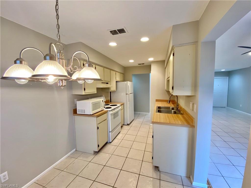 13128 Langton CT photo 8