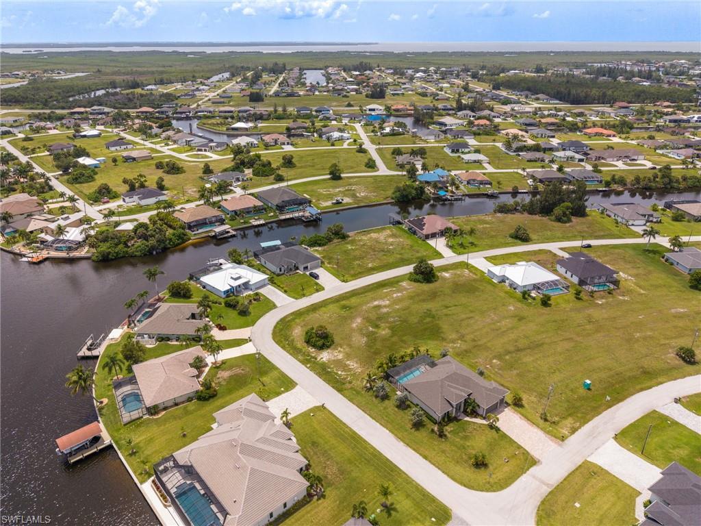 2210 NW 37th PL