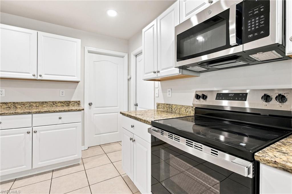 752 Barclay AVE photo 19