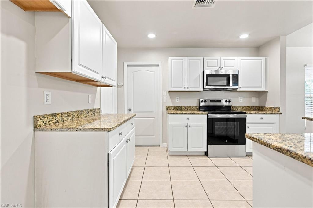 752 Barclay AVE photo 21