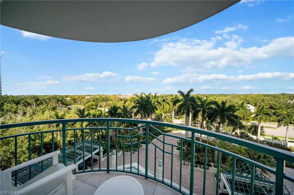 7515 Pelican Bay BLVD 6B photo 8