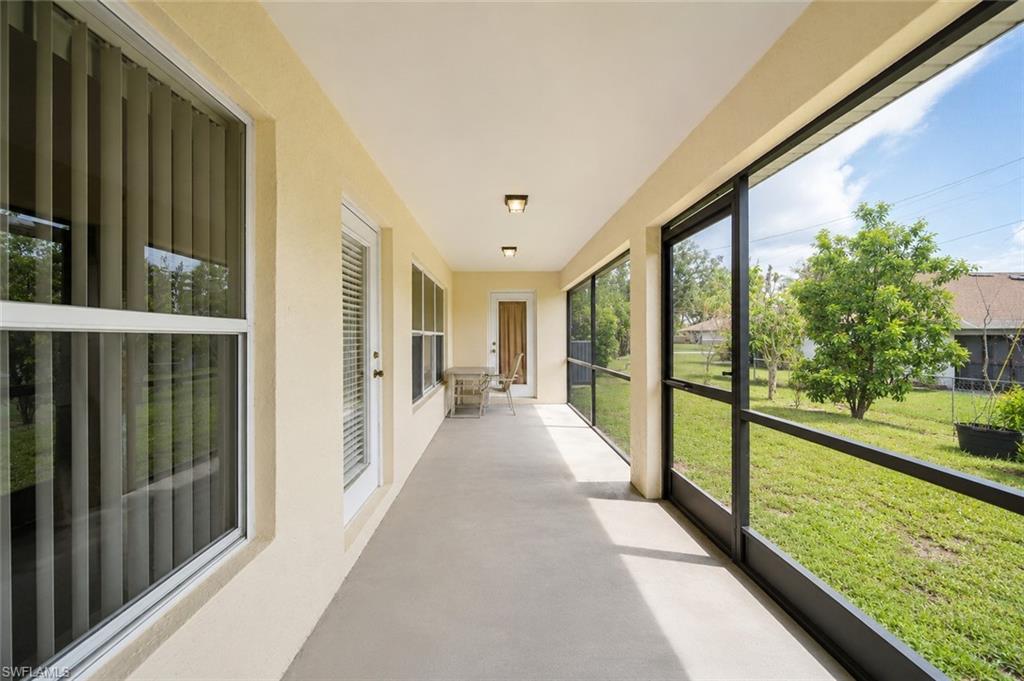 20 Hampton AVE photo 14