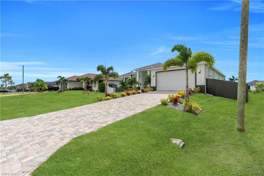 6 SW 37th AVE