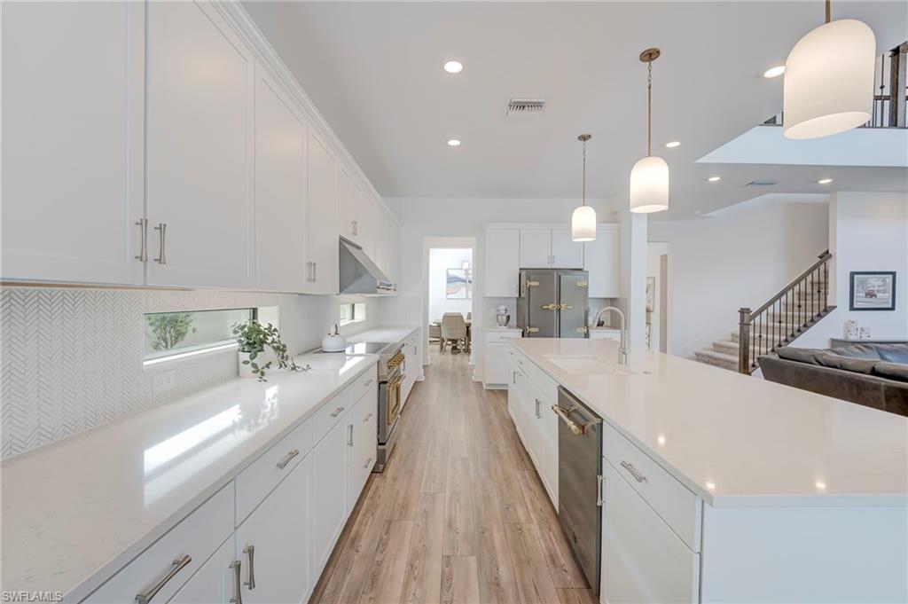 4151 Traditions DR photo 9