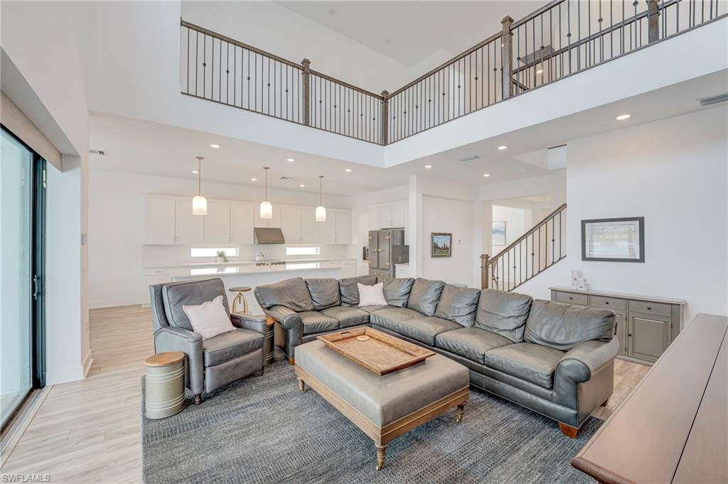 Open to 2nd floor