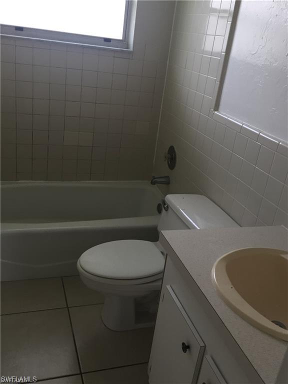 13333 1st ST 333