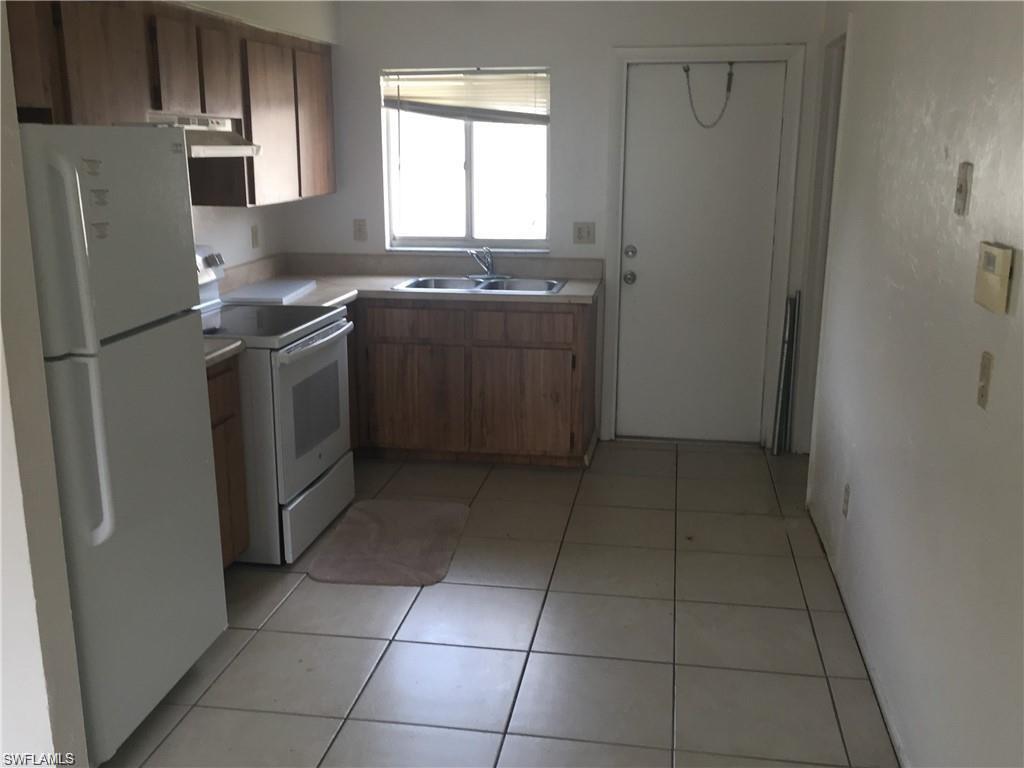 13333 1st ST 333