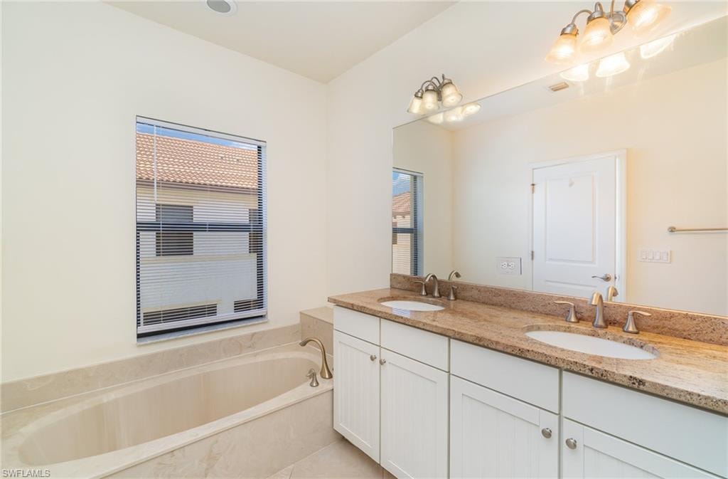 9463 Montebello WAY 101 photo 37