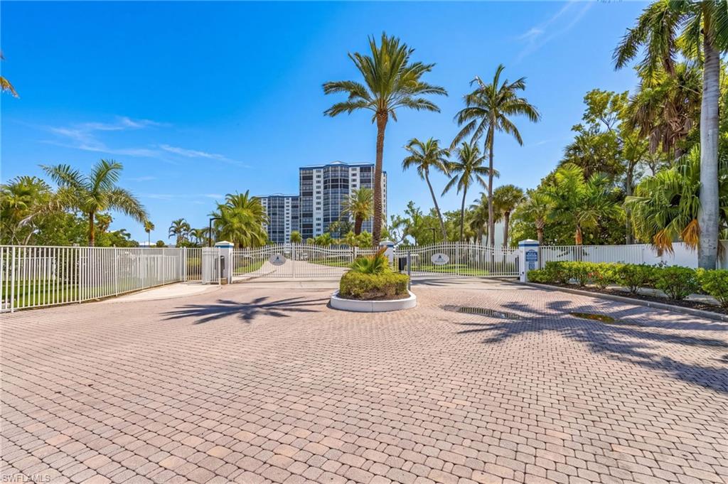 GATED ENTRANCE WITH KEYPAD FOR CODED ENTRY OR CALL TO YOUR PHONE.