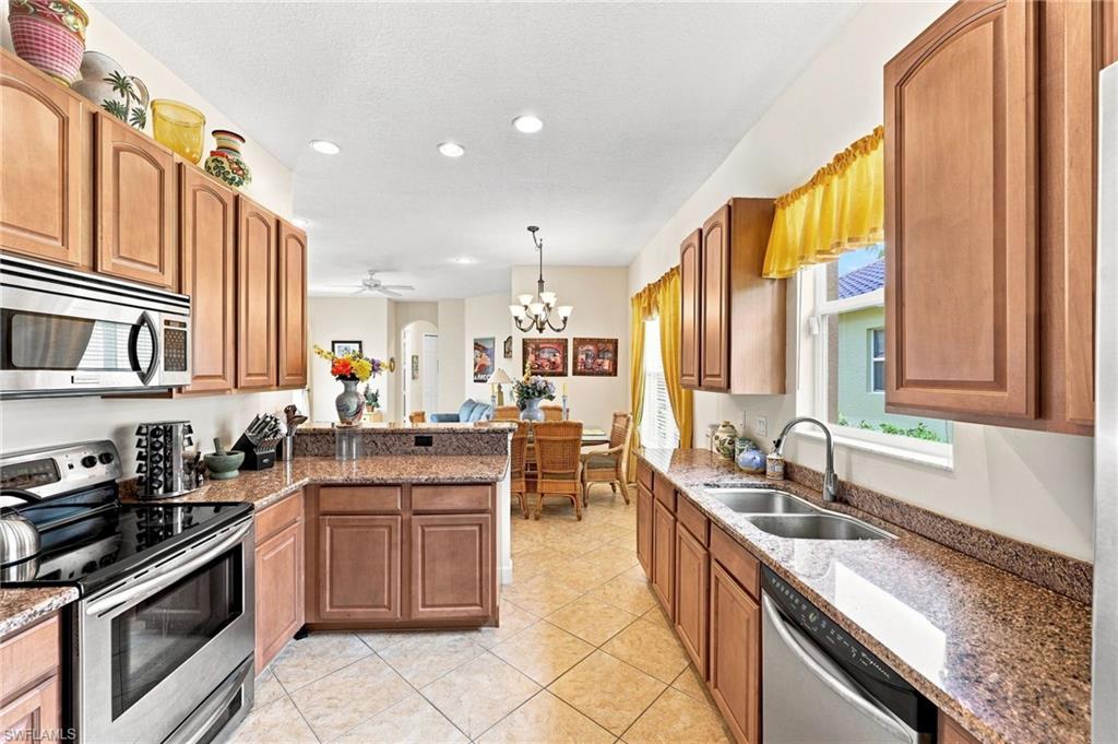 6116 Highwood Park LN photo 14